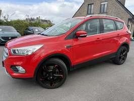FORD Kuga 1.5 TDCi FWD/CAR-PLAY, Autos, Ford, Entreprise, Kuga, ABS, Airbags, Air conditionné, Climatisation automatique, Bluetooth