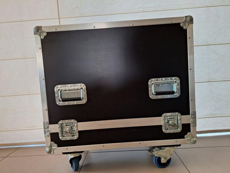 Innox flightcase voor 2x EV ZLX-12p of EKX-12p speakers, Musique & Instruments, Boîtiers & Valises, Enlèvement, Utilisé, Haut-parleur ou Amplificateur