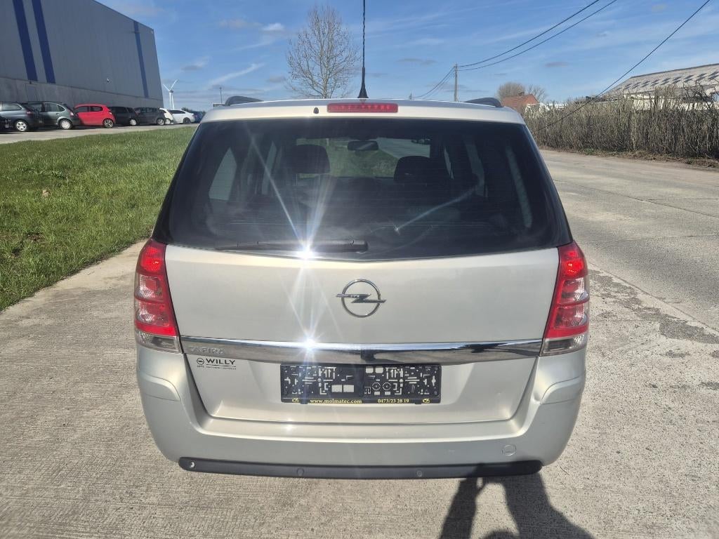 Boîte Automatique Opel Zafira 1.8 Essence 7 Place, Auto's, Automaat, 7 zetels, Bedrijf, Zafira