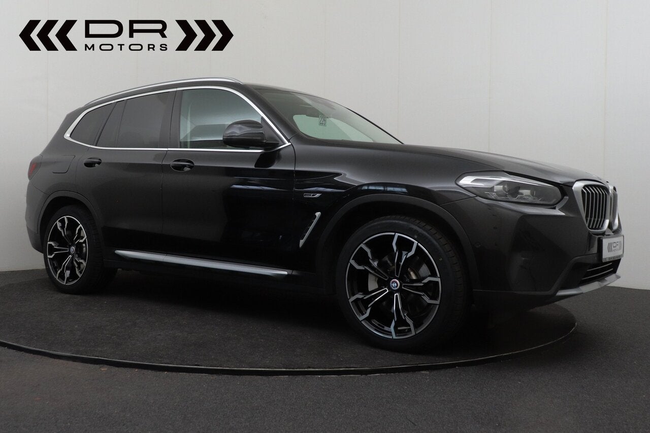 BMW X3 30e HYBRID-  TREKHAAK - PARK ASSIST - SPORTZETELS IN, 1998 cc, 0 min, 292 pk, USB