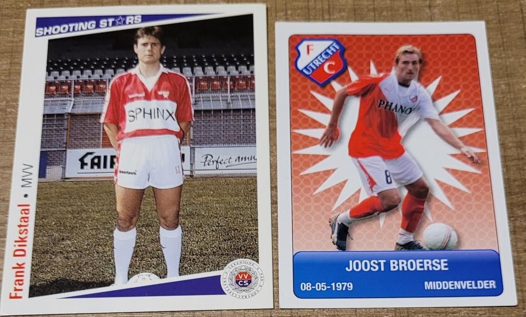 Nederlands voetbal: 2 verzamelkaarten, Ophalen of Verzenden, Zo goed als nieuw, Poster, Plaatje of Sticker