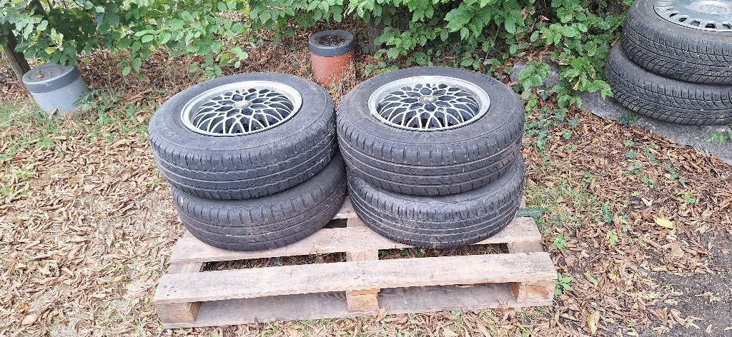 4 autobanden, Ophalen, Banden en Velgen, 185 mm, All Season