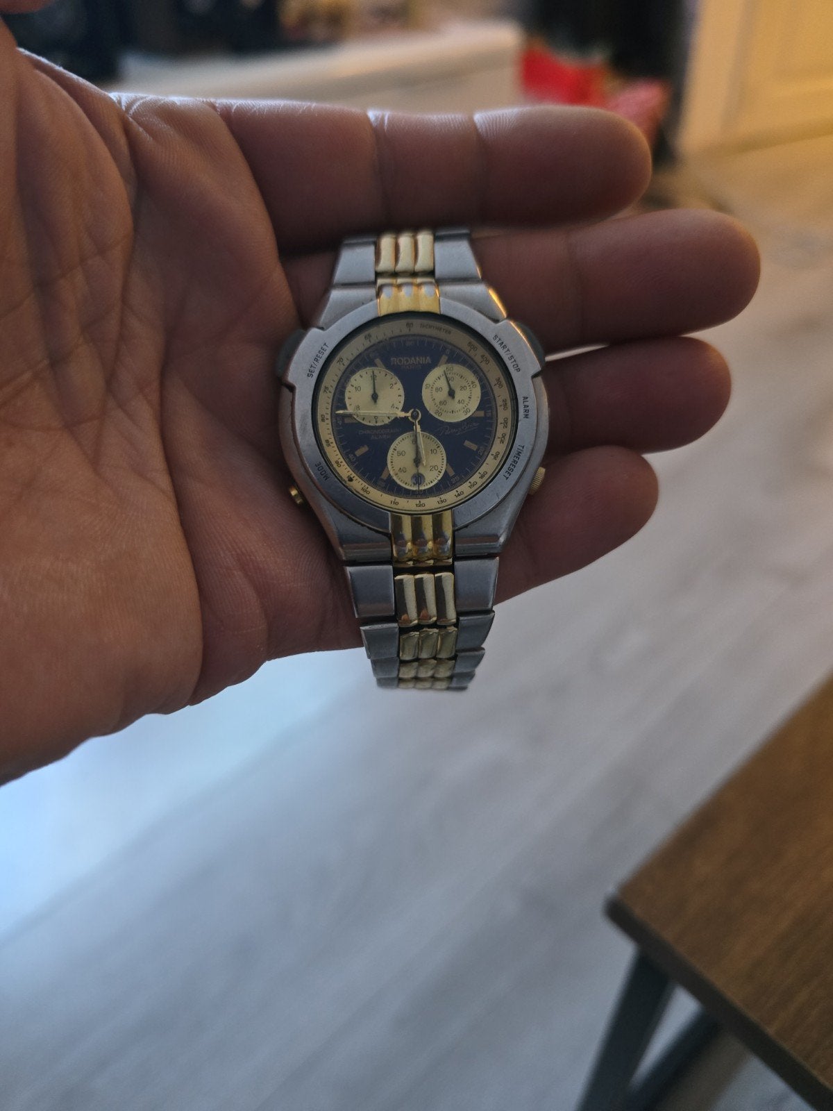 Vintage Rodania horloge "Thiery Boutsen", Bijoux, Sacs & Beauté, Montre-bracelet, Autres marques, Enlèvement ou Envoi, Utilisé