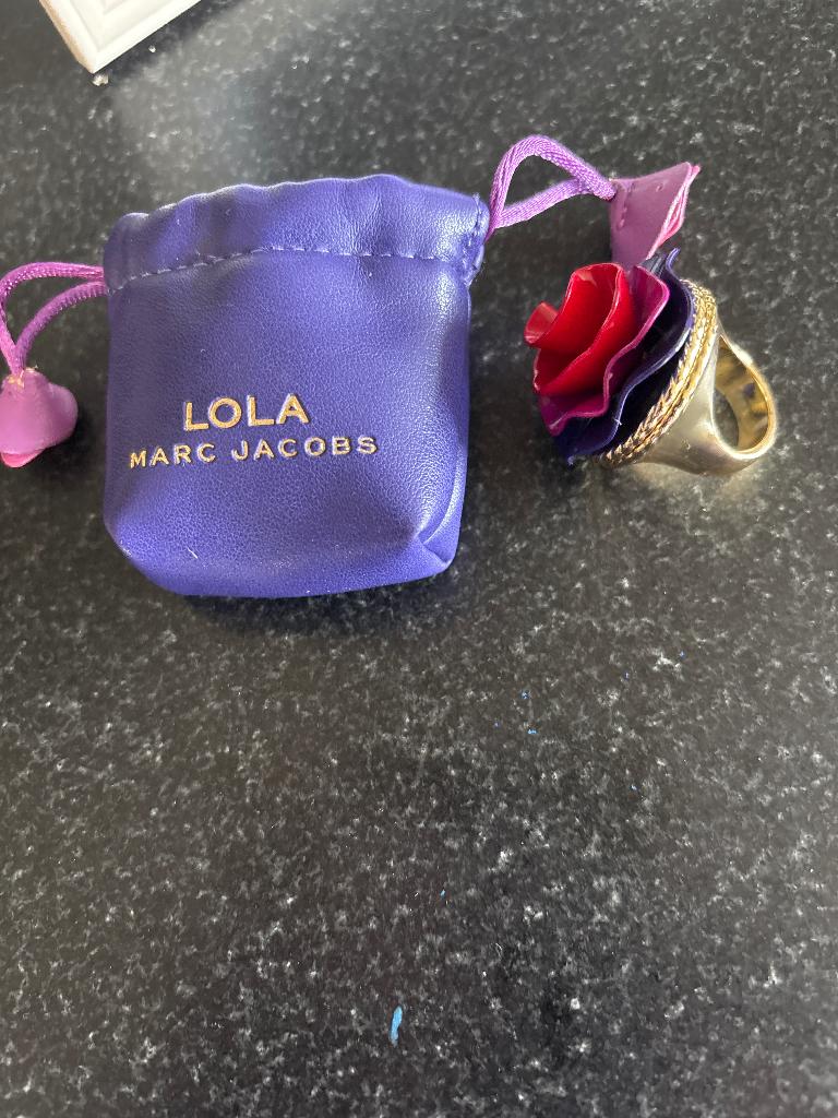 Vintage Ring met parfumhouder Marc Jacobs, Ophalen of Verzenden, Zo goed als nieuw
