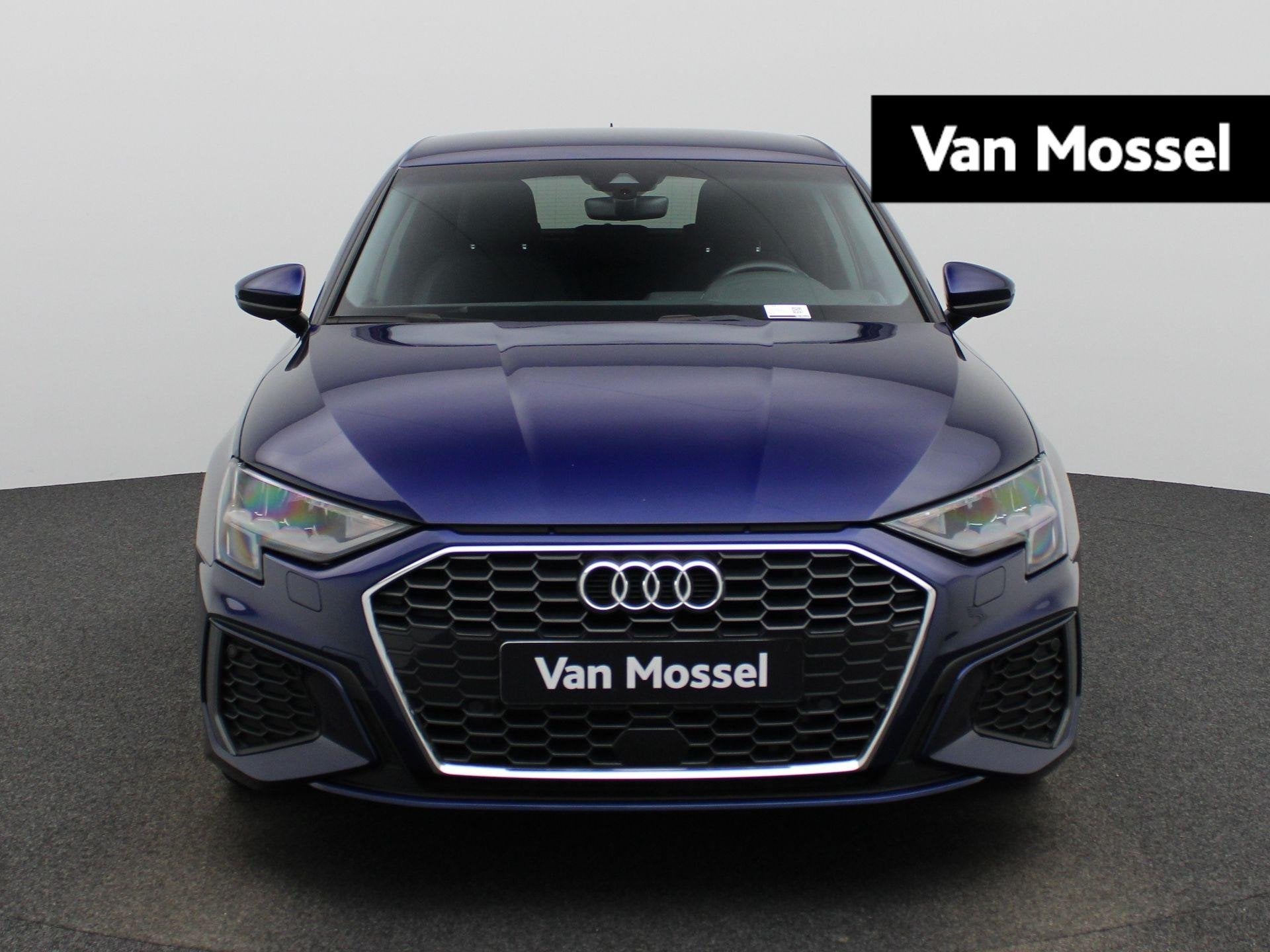 Audi A3 Sportback 1.5 40 TFSi e S tronic S line, Achat, 129 g/km, Entreprise, Noir