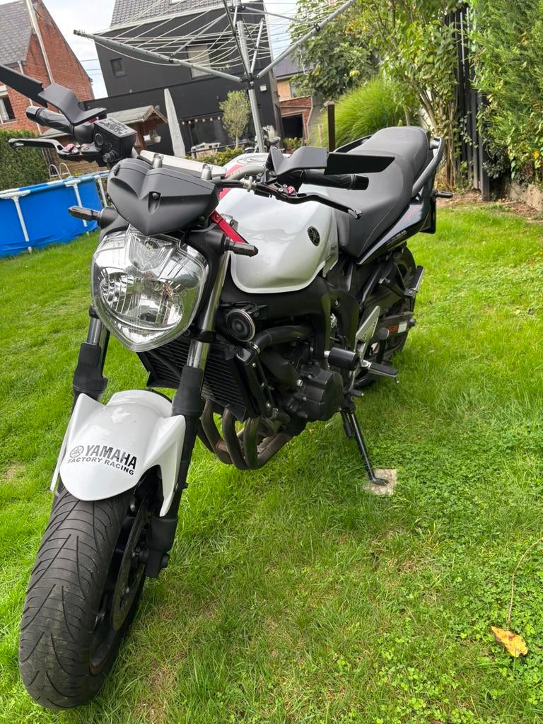 Yamaha fz6, Motoren, Particulier
