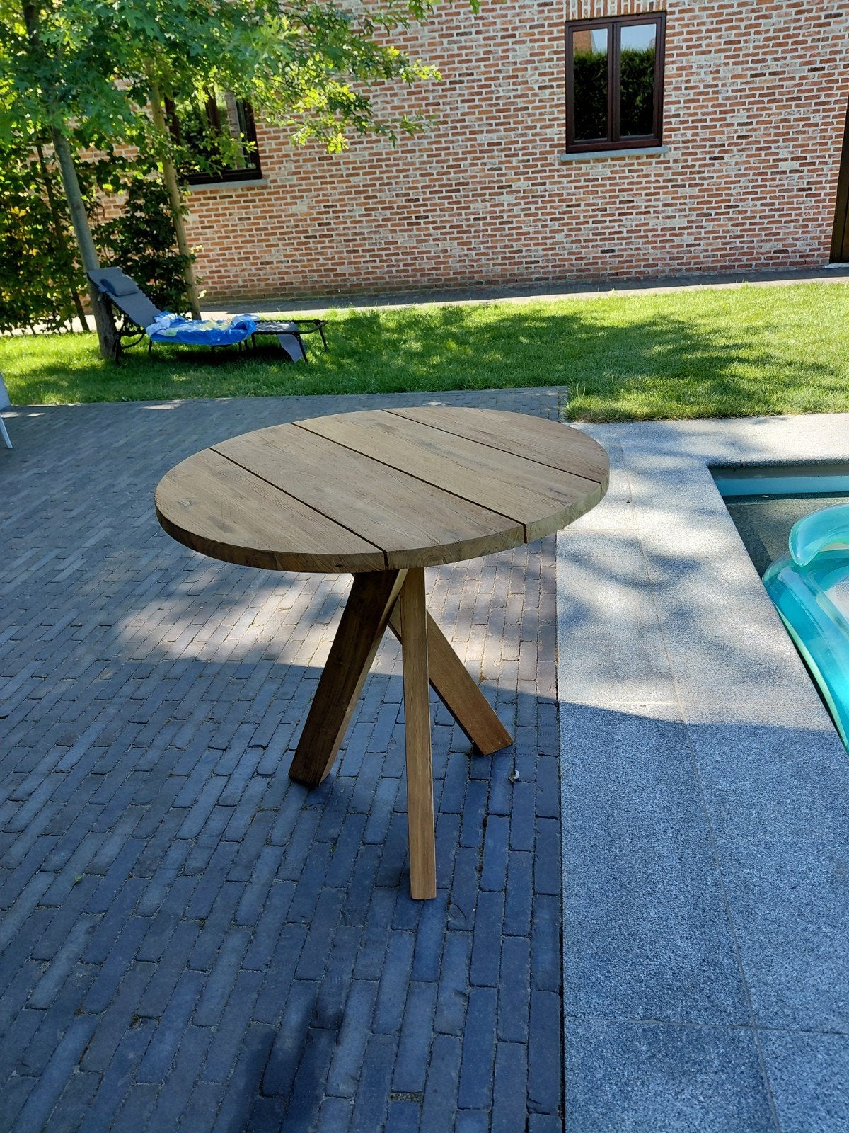 Houten tafel nieuw Maison Pederrey, Ophalen, Nieuw, Rond, Hout