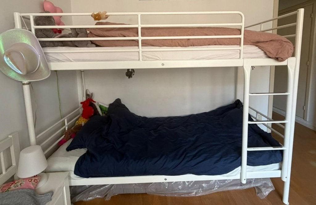 Metalen stapelbed, Ophalen, Zo goed als nieuw, Stapelbed