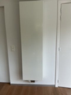 design radiator verticaal wit, Bricolage & Construction, Chauffage & Radiateurs, 800 watts ou plus, Moins de 60 cm, Comme neuf