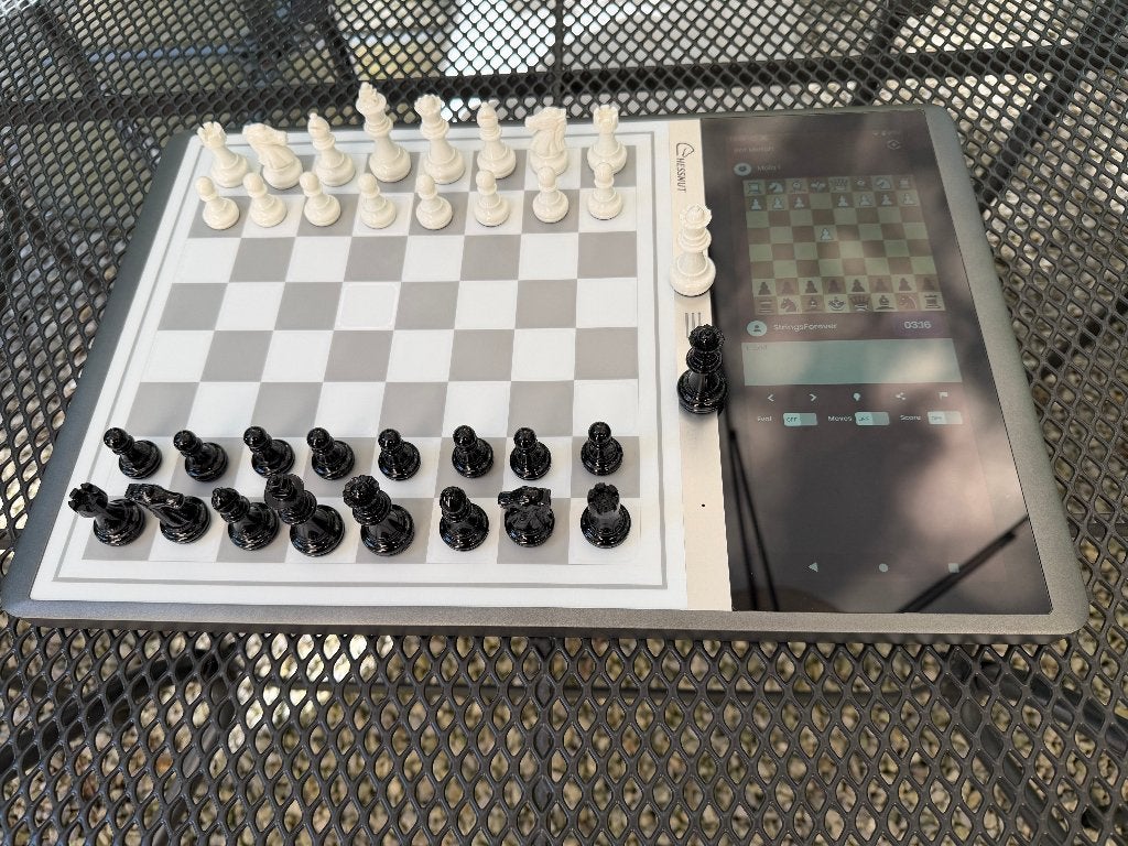 Chessnut EVO - schaakcomputer, Hobby en Vrije tijd, Denksport en Puzzels, Ophalen of Verzenden, Nieuw, Schaken