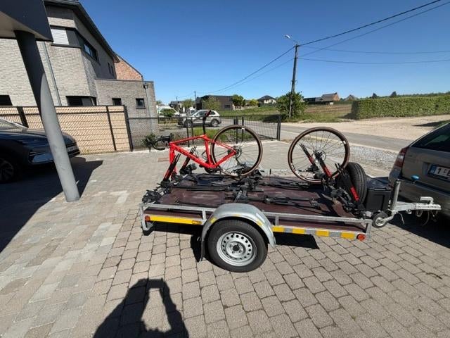 Autoaanhangwagen voor 5 fietsen, Ophalen, Zo goed als nieuw