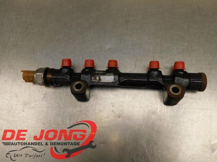 Galerij (Injectie) van een Peugeot 3008, Gebruikt, -, -, Ophalen of Verzenden