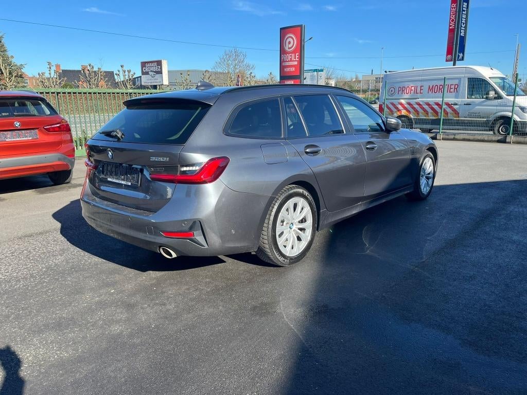 BMW 320i touring, Auto's, BMW, Automaat, 1998 cc, Achterwielaandrijving, 4 cilinders