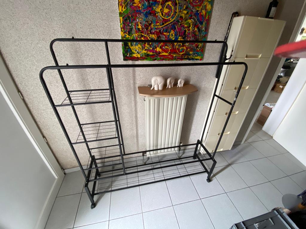 Étagère à vêtements, Enlèvement, Comme neuf