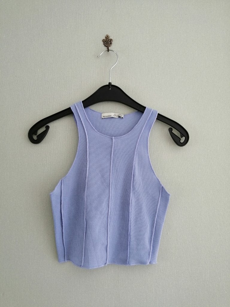 joli crop top Pull & Bear taille XS, Vêtements | Femmes, Sans manches, Enlèvement ou Envoi, Autres couleurs, Comme neuf
