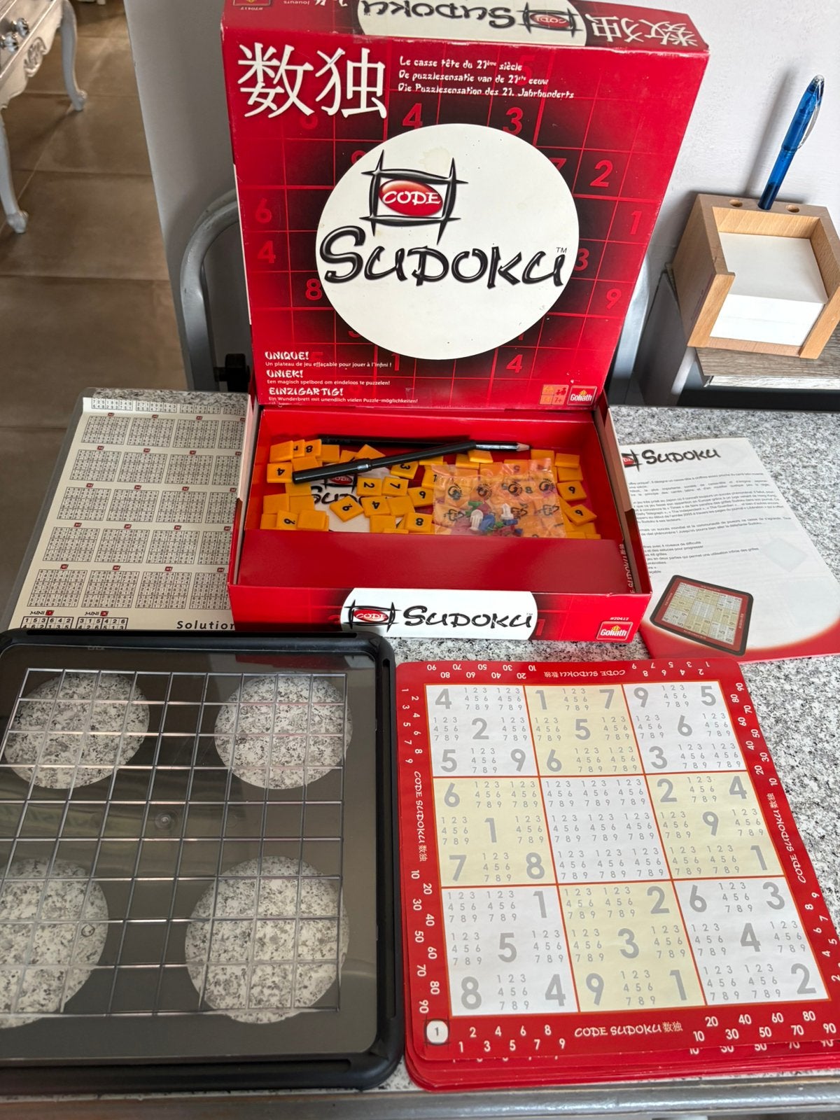 JEU SUDOKU, Enlèvement ou Envoi, Comme neuf