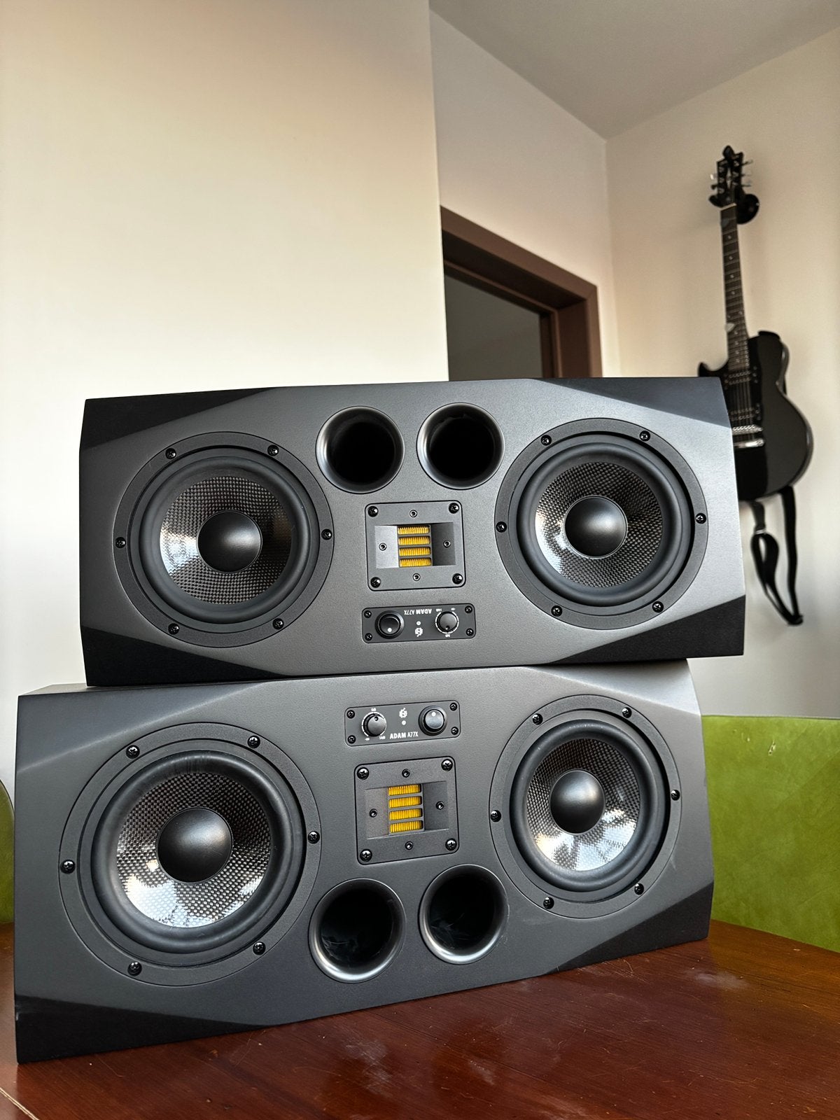 Adam A77X ( paar ), Audio, Tv en Foto, Ophalen, Zo goed als nieuw