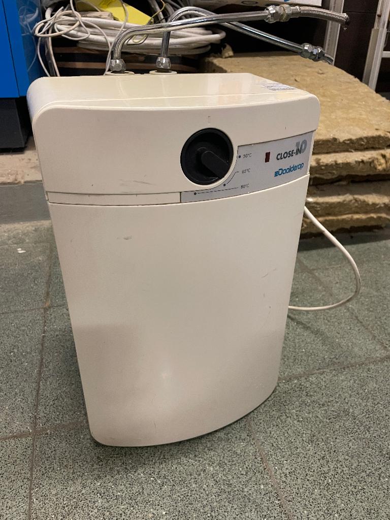 Daalderop waterverwarmer op stroom 230VAC, Ophalen, Gebruikt, Boiler, Minder dan 20 liter