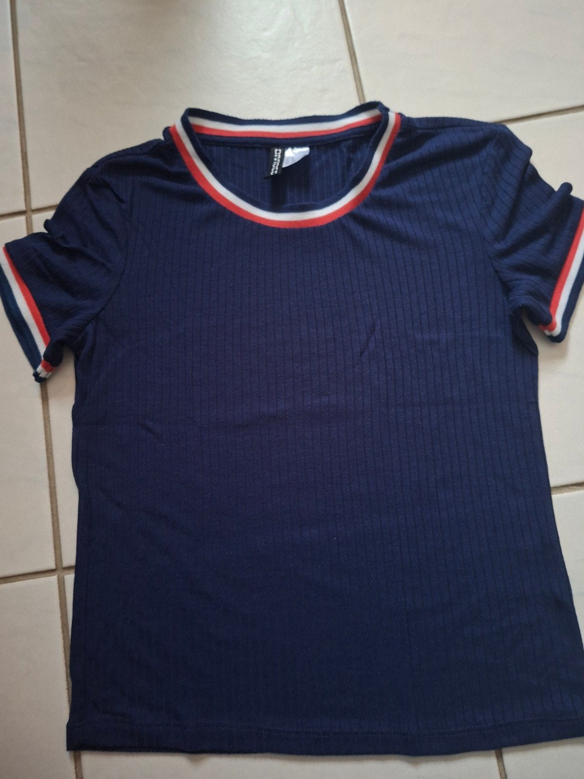 T shirt Divided H&M, Vêtements | Femmes, T-shirts, Enlèvement ou Envoi, Taille 36 (S), Bleu