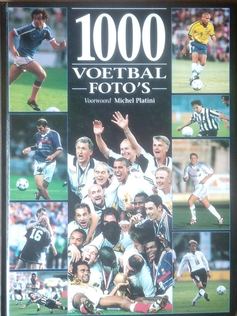 Voetbal algemene boeken X 14, Ophalen of Verzenden