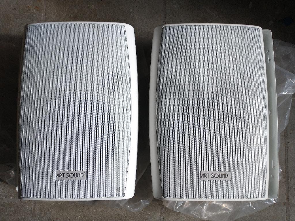Luidsprekers voor buiten en of binnen 150W. Witte kleur, Enlèvement, Comme neuf, Moins de 500 watts, Sono
