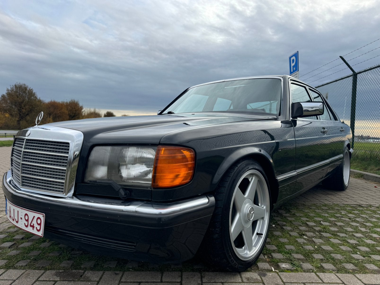 Mercedes-Benz 560 SE SEL W126 | 1989 | Collector’s Item, foto 12