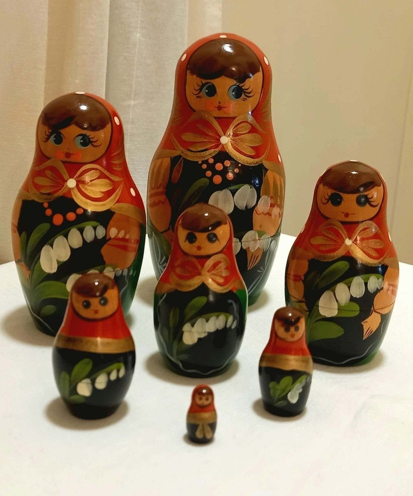 Authentieke vintage Russische matriochkas (USSR), Verzamelen, Ophalen, Zo goed als nieuw, Pop