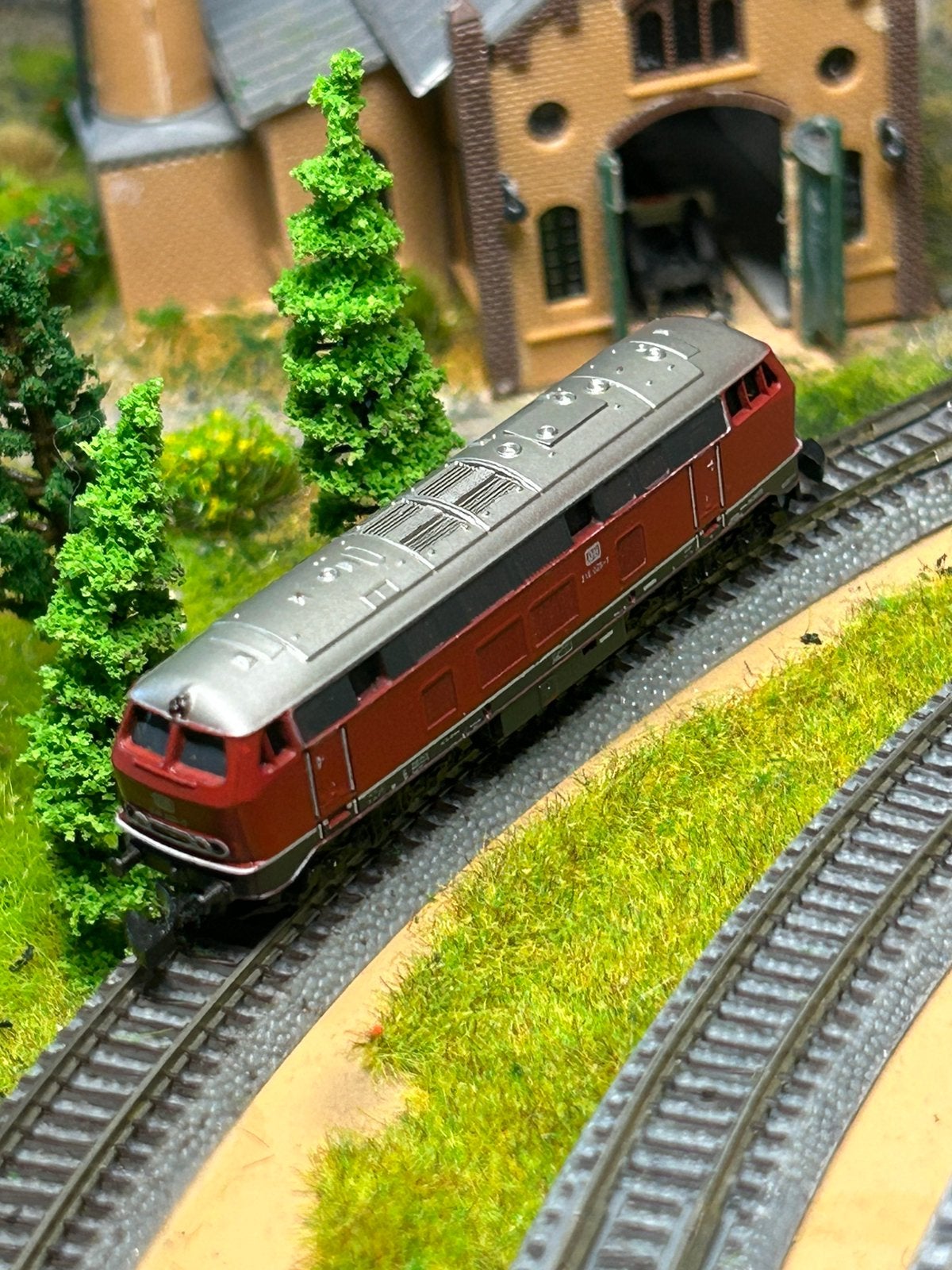 Marklin à chenilles Diesellok BR 216, Hobby & Loisirs créatifs, Trains miniatures | Échelles Autre, Utilisé, Locomotive, Märklin