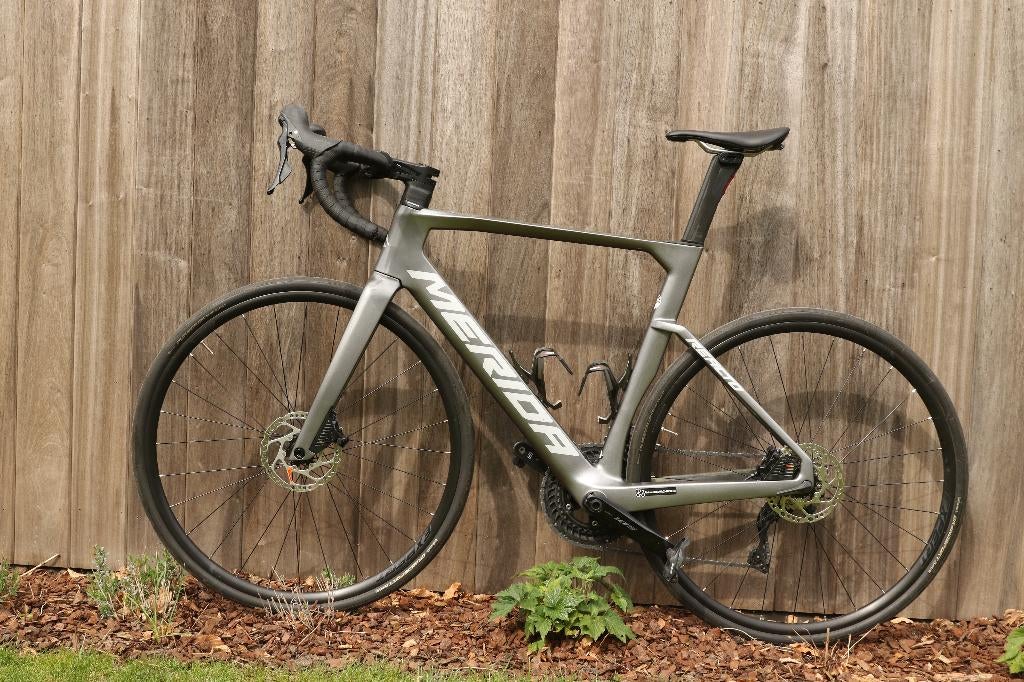 Merida Reacto 4000 M – Weinig gebruikt – Perfect onderhouden, Fietsen en Brommers, Carbon, 10 tot 15 versnellingen, Zo goed als nieuw