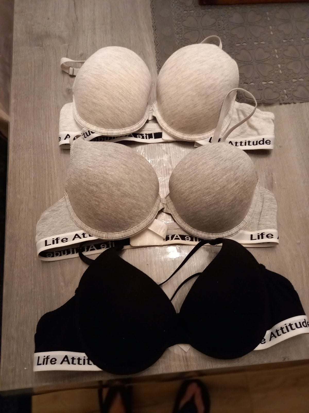 3 sportbeha’s Life Attitude, Enlèvement ou Envoi, Soutien-gorge