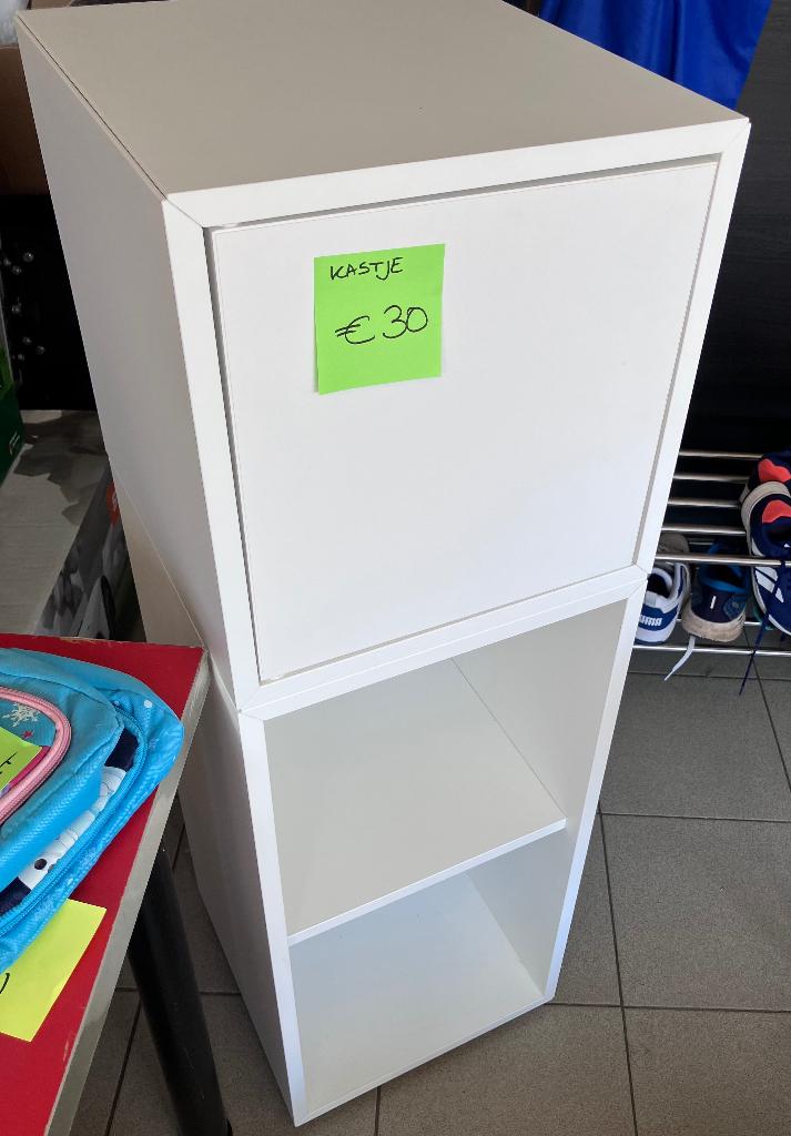 Kastje ikea in heel mooie staat, Ophalen, Minder dan 50 cm, 100 tot 150 cm, Zo goed als nieuw