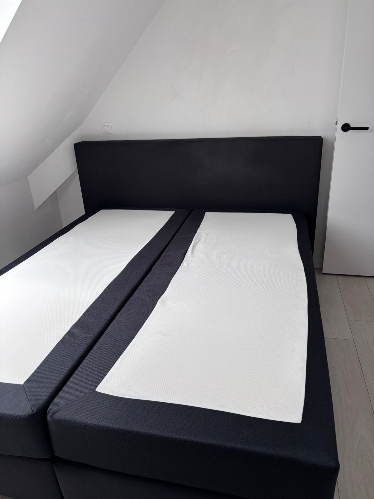 Boxspring zwart 160 op 200, Ophalen, Gebruikt, Zwart, Tweepersoons
