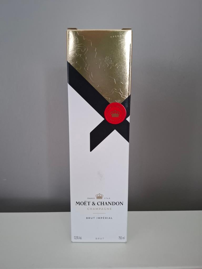Moët & Chandon –Champagne Impérial Box – brut – 75cl, Ophalen of Verzenden