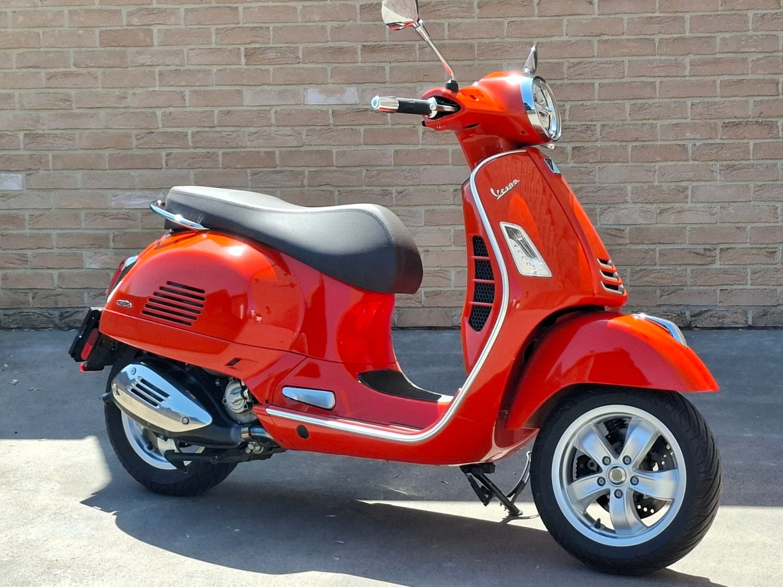 vespa 300 gts      année 2022  (Passer au contrôle ), Motoren, Motoren | Piaggio, Scooter, Particulier, Automaat, ABS