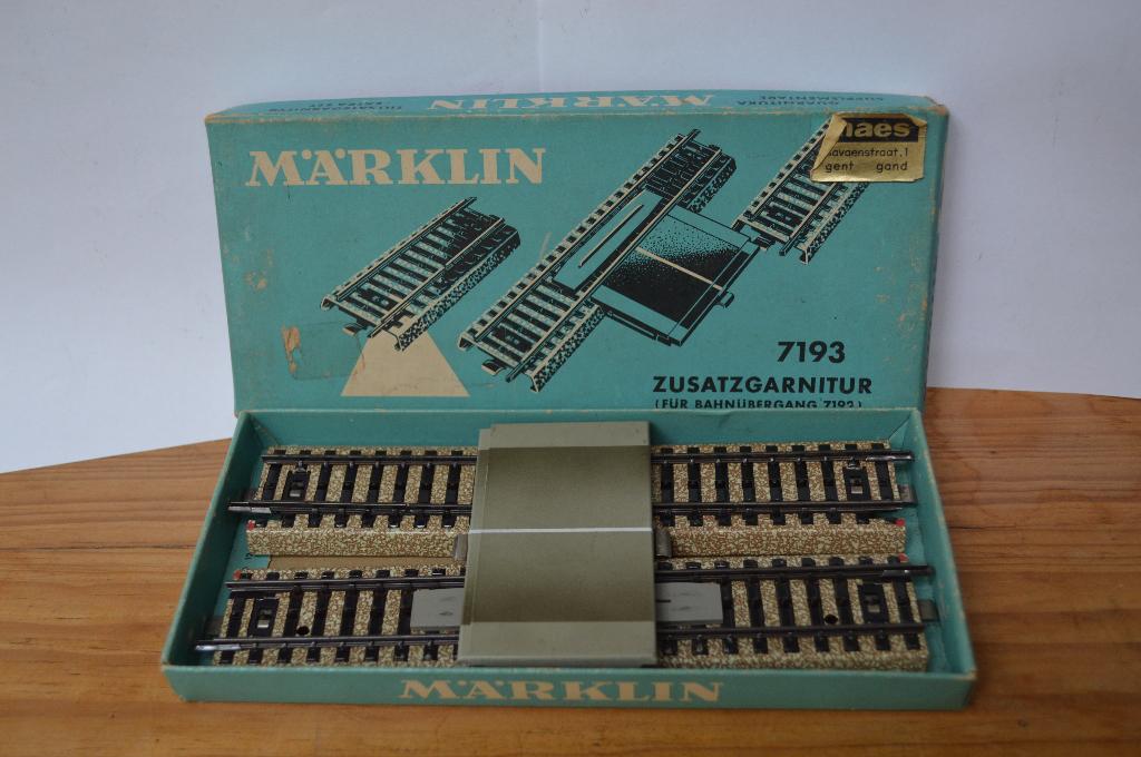 Märklin 7193 : kit d'extension pour passage à niveau M, Analogique, Enlèvement ou Envoi, Courant alternatif, Rails