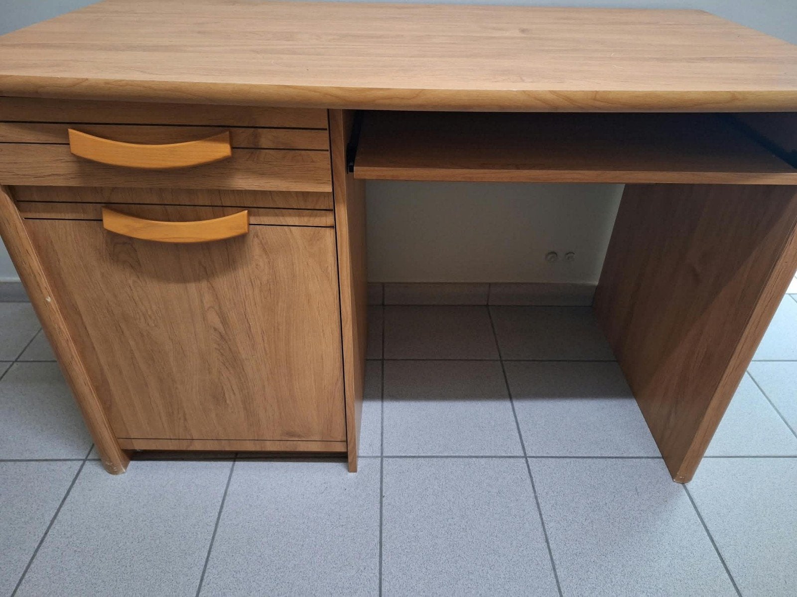chambre d'enfant Lit avec sommier à lattes, table de chevet, Maison & Meubles, Enlèvement
