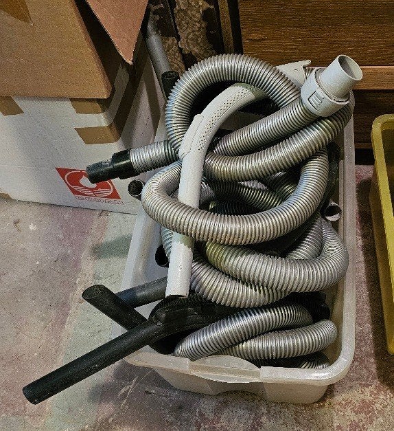Tuyaux d'aspiration flexibles pour aspirateurs AEG, Ophalen of Verzenden, Gebruikt, AEG