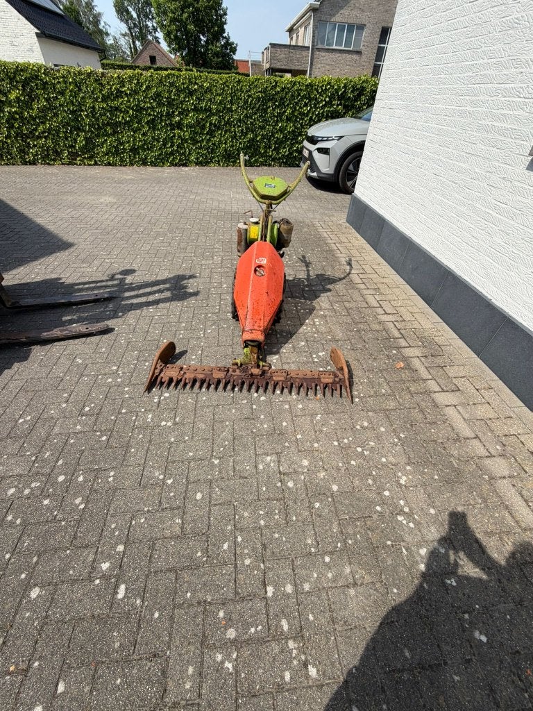 Agria Motormaaier met Maaibalk, Ophalen