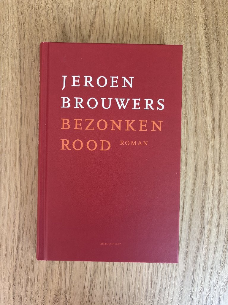 Boek Bezonken Rood Jeroen Brouwers, Boeken, Jeroen Brouwers, Ophalen of Verzenden, Zo goed als nieuw, Nederland