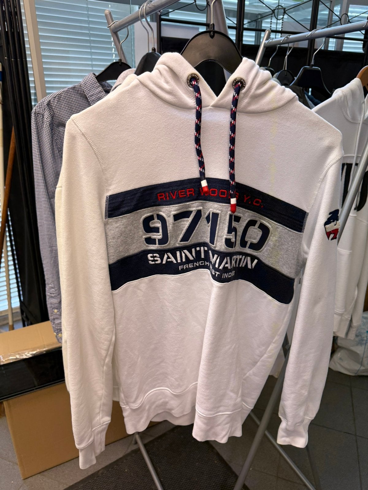 Hoodie River woods, Ophalen, Zo goed als nieuw, Maat 46 (S) of kleiner