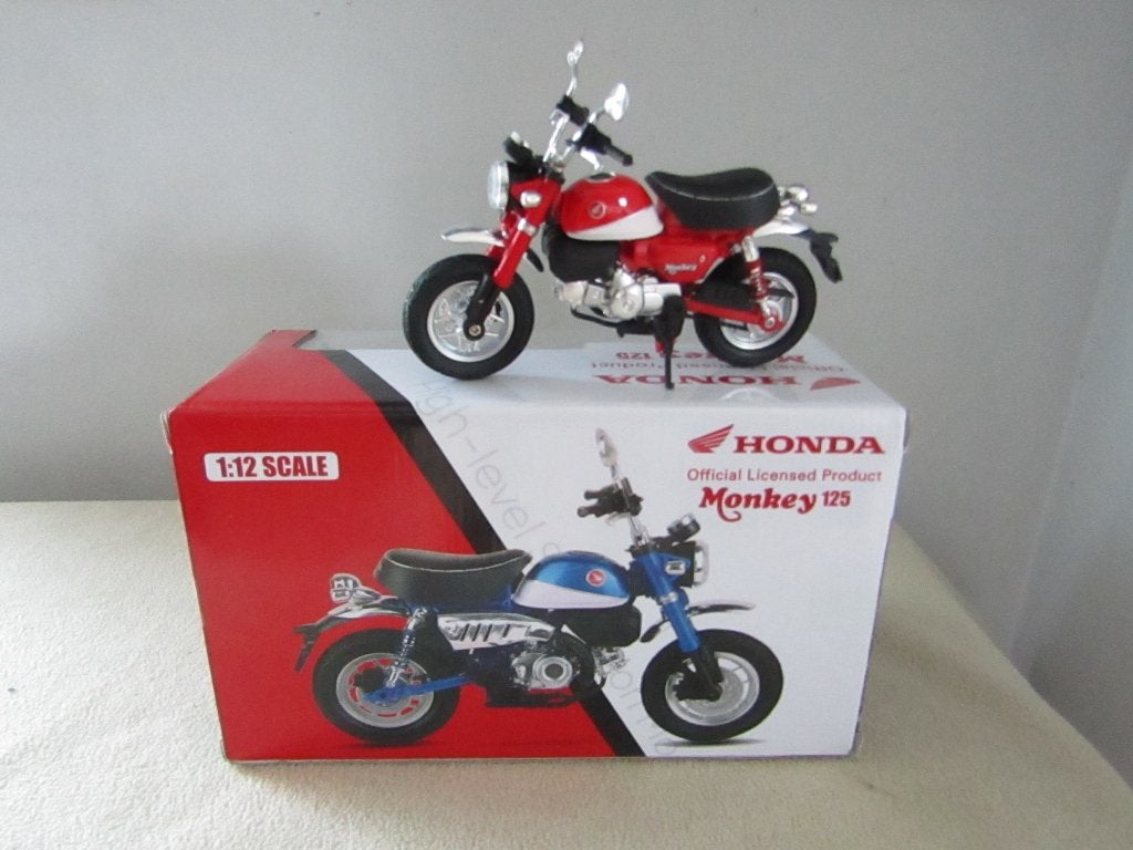 Honda Monkey 125 - schaal 1/12, Enlèvement ou Envoi, Comme neuf, 1:9 à 1:12, Moteur