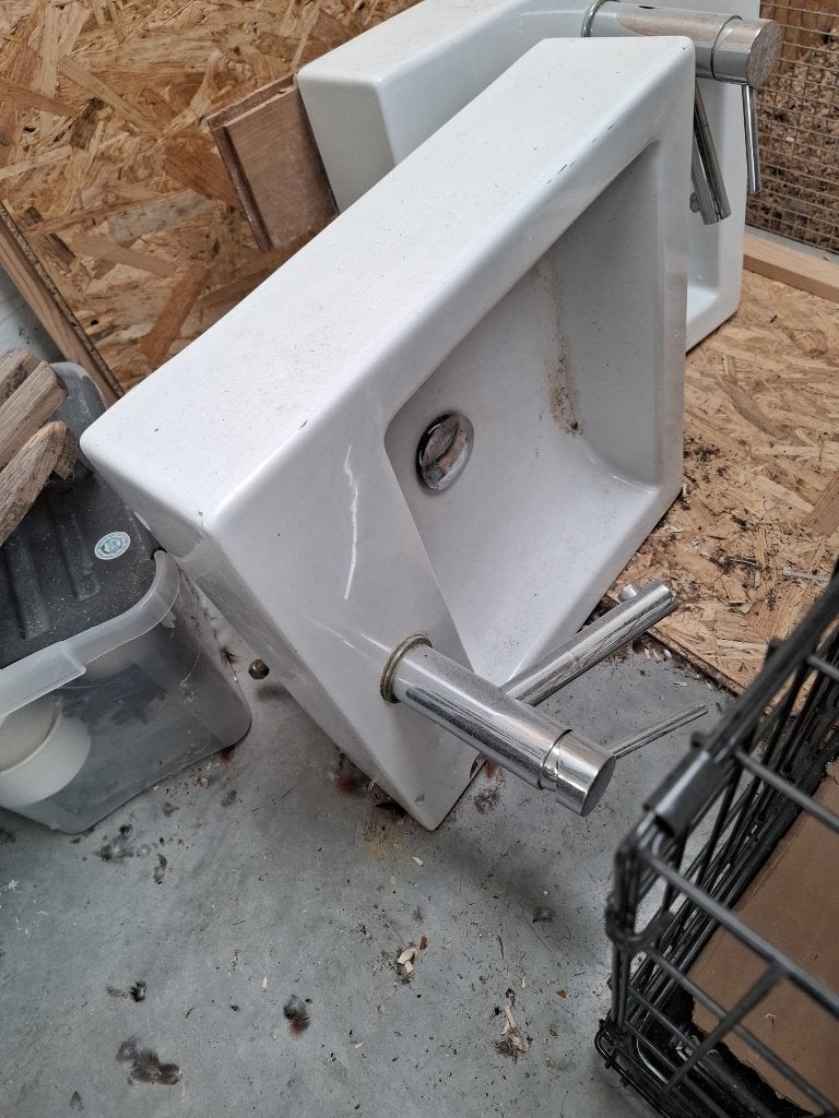 lavabo, Ophalen, Gebruikt, 50 tot 100 cm, Minder dan 25 cm