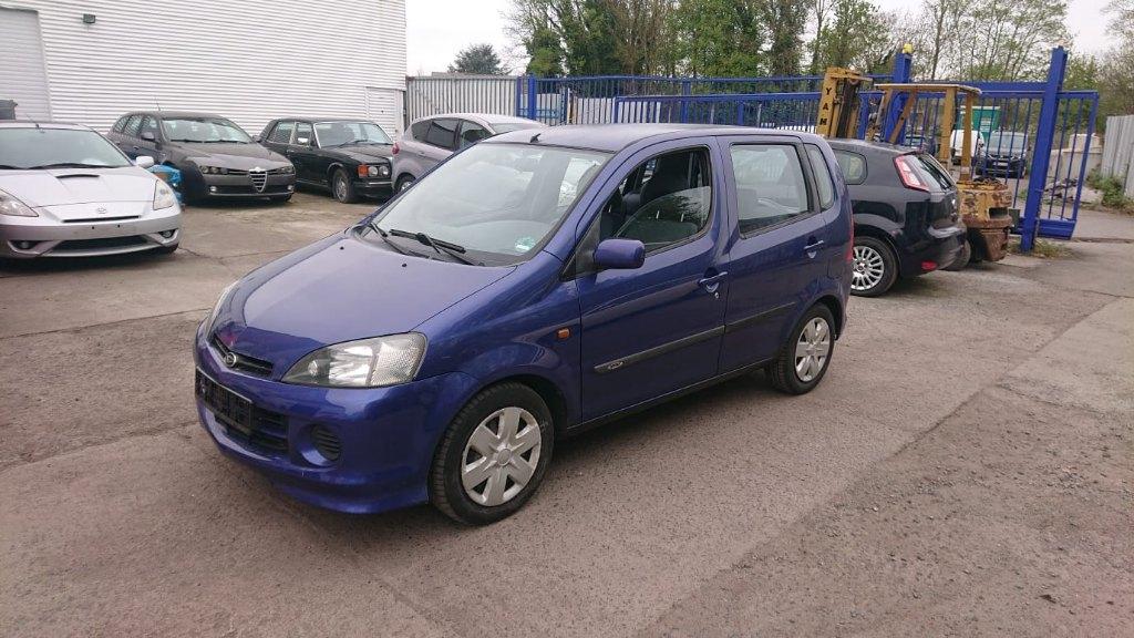 Daihastu YRV 1300cc essence 2003 158000km ve 5pts GARANTIE, Auto's, Daihatsu, Stof, Blauw, 1298 cc, https://public.car-pass.be/vhr/1cdecaa9-dc25-4fd2-9530-215ca5fb3ea6