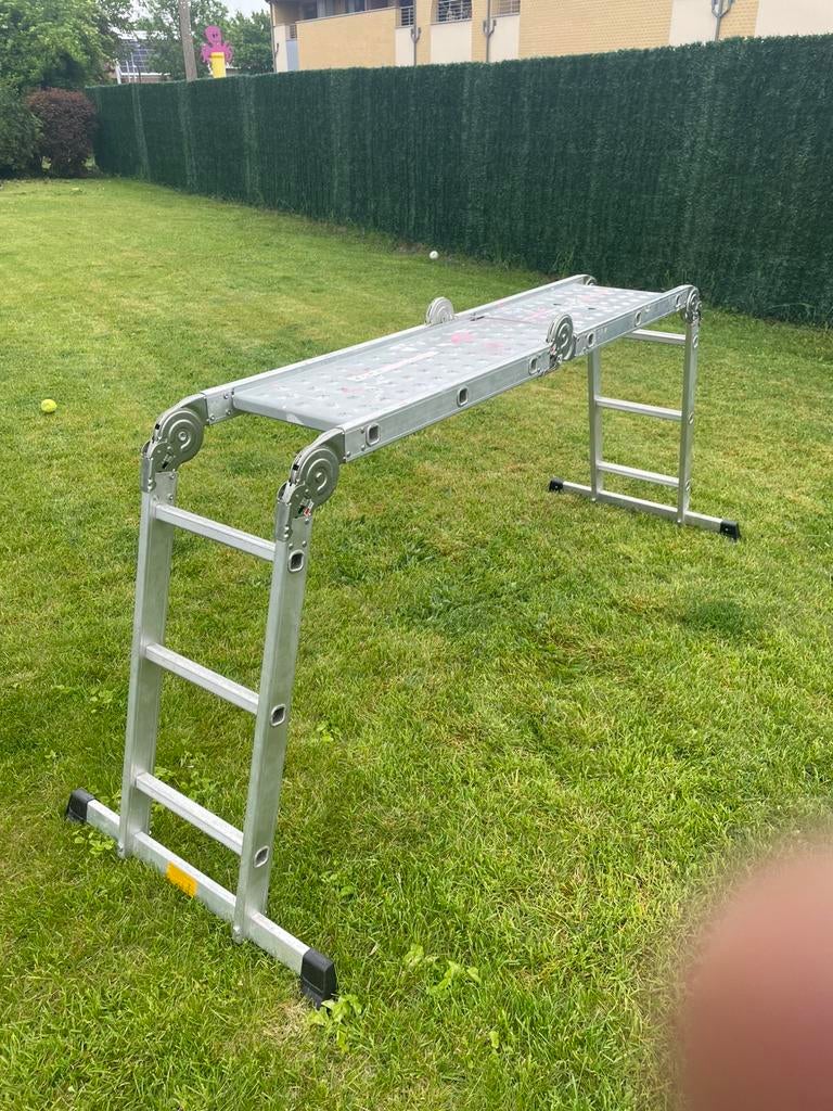 LADDER, Doe-het-zelf en Bouw, Ladders en Trappen, Zo goed als nieuw, Ladder, Ophalen