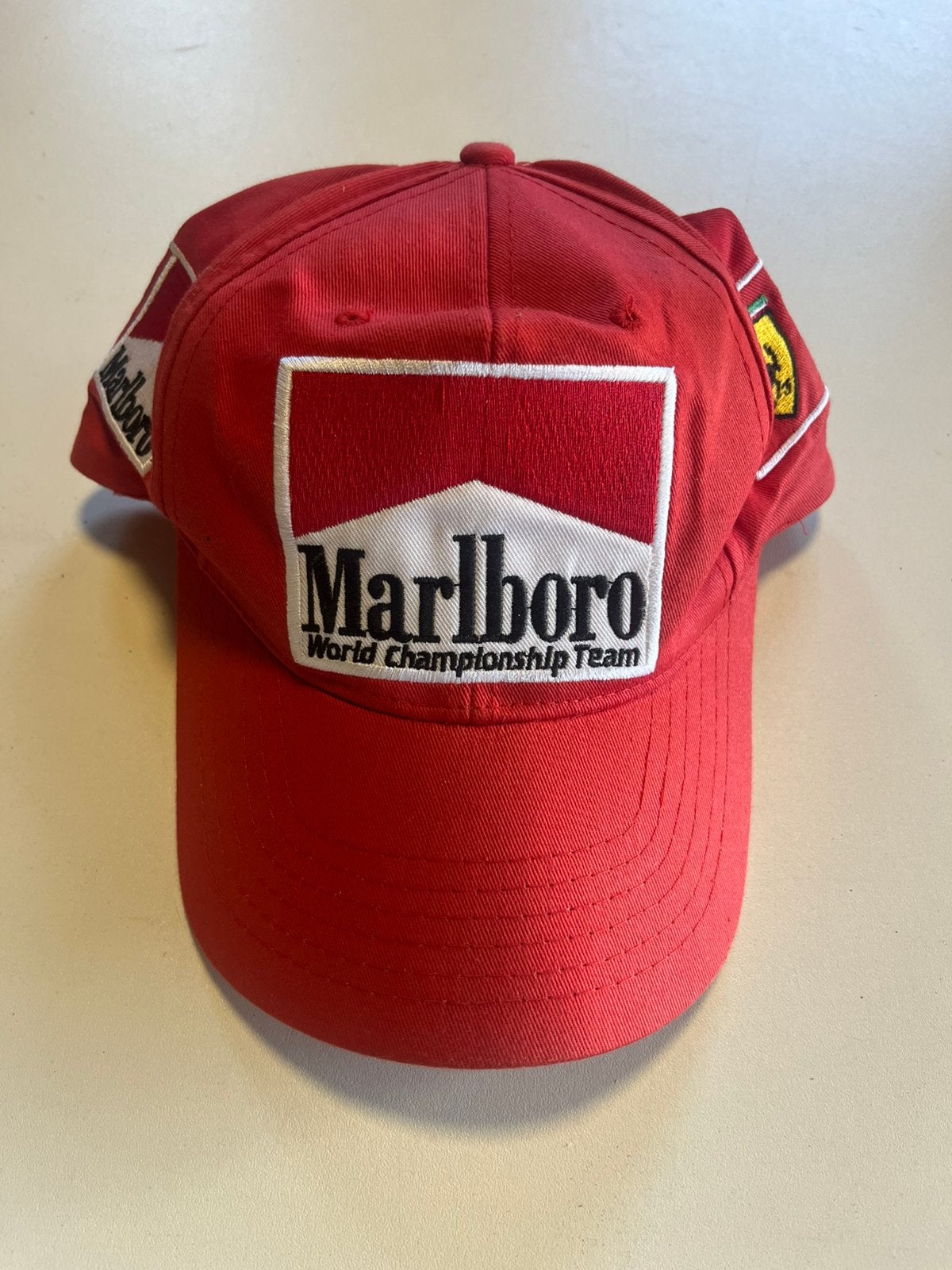 Vintage Ferrari Marlboro Formule 1-pet, Kleding | Heren, Hoeden en Petten, Ophalen, Zo goed als nieuw, Pet