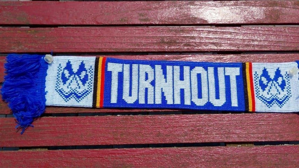 sjaaltje KFC Turnhout voor in wagen, Ophalen of Verzenden