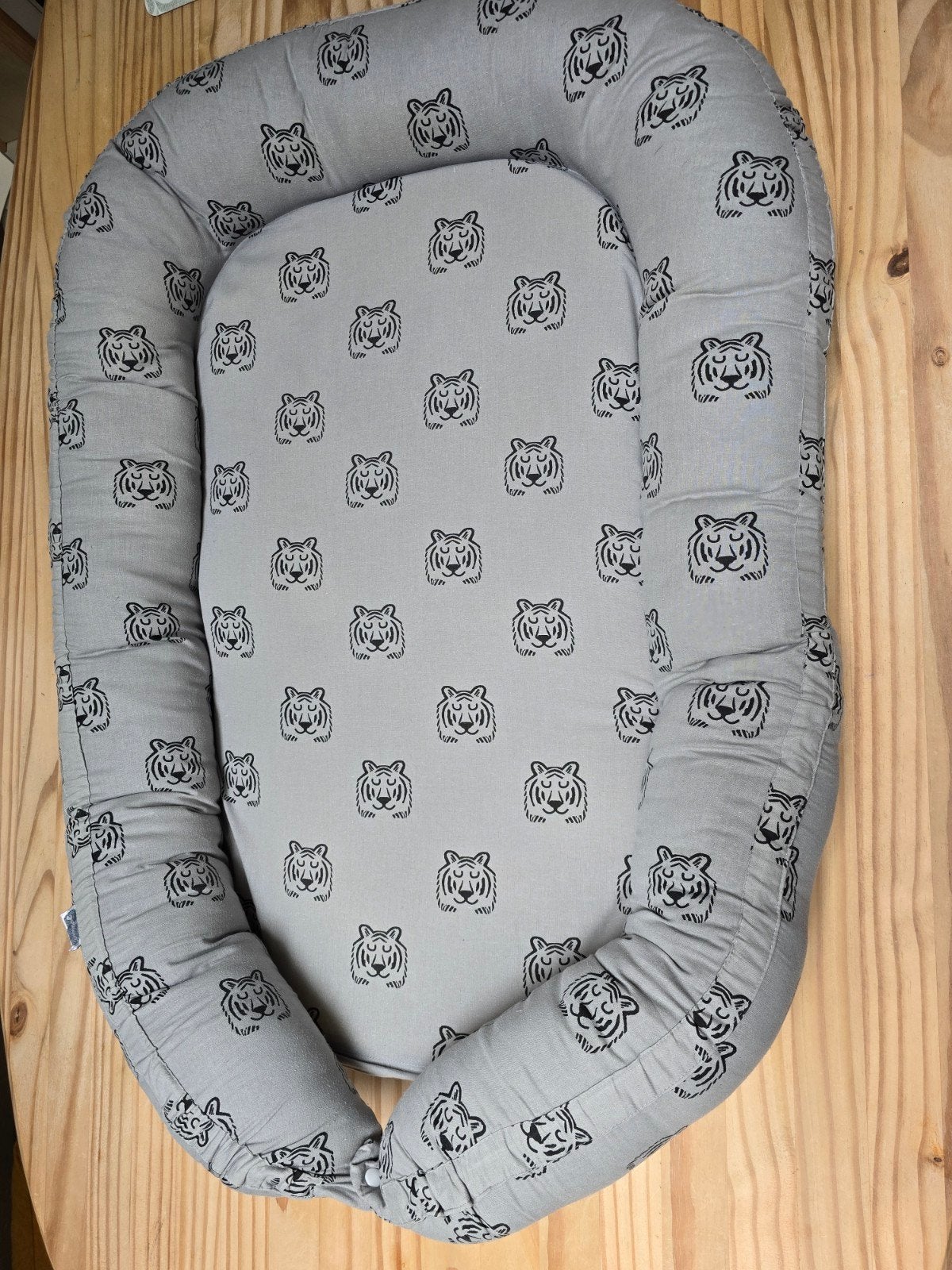 Babynestje van Jollein, Ophalen