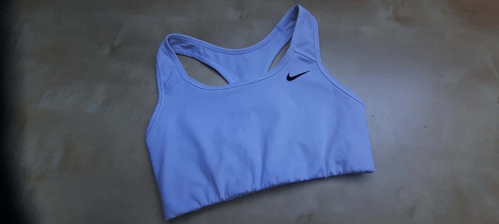 Sportbh merk Nike / Dri-Fit maat small., Vêtements | Femmes, Vêtements de sport, Taille 36 (S), Comme neuf, Enlèvement, Autres types