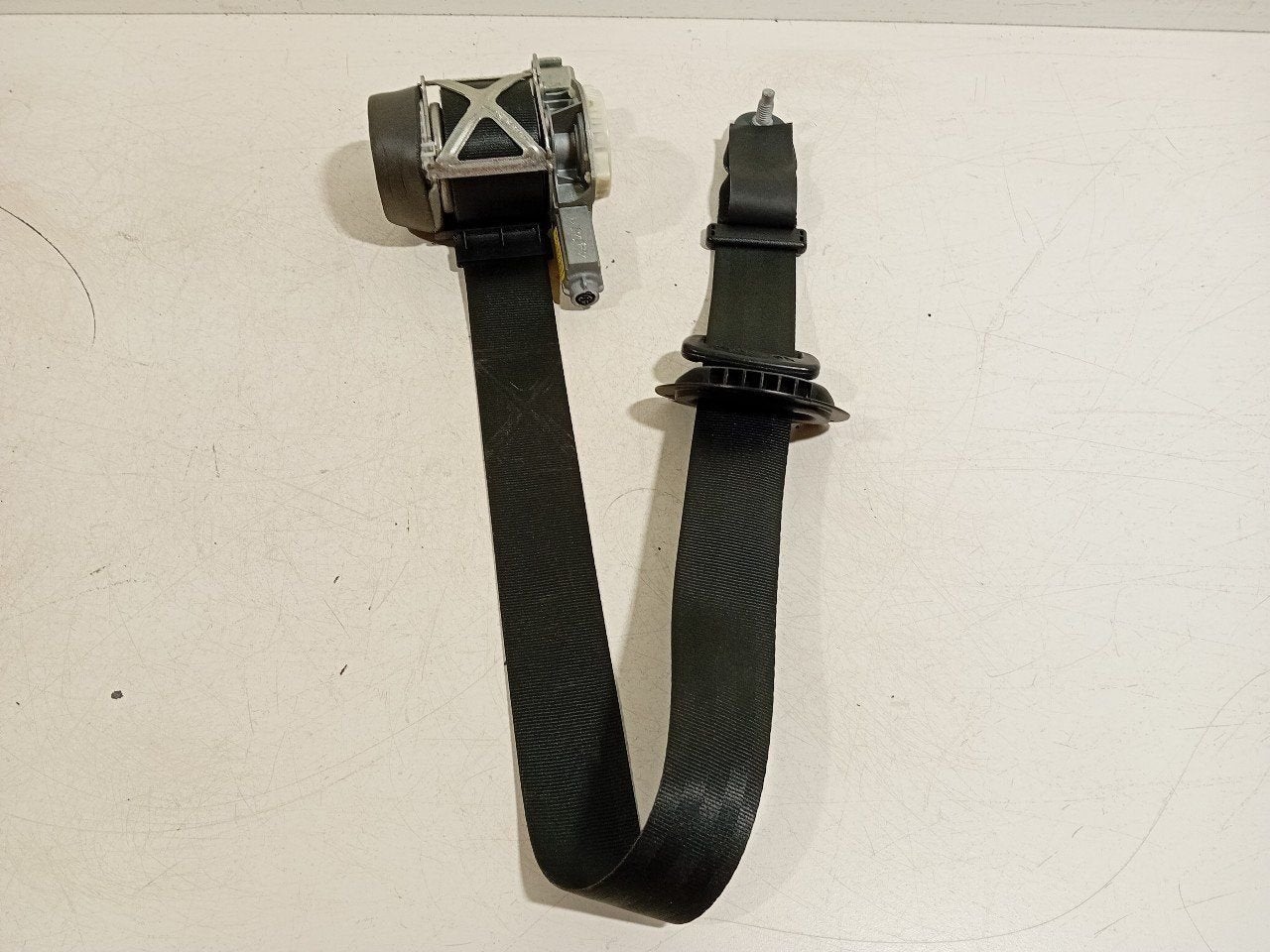 Veiligheidsgordel rechts voor Citroën C4, Onderdelen@venauto.nl, Van der Ven Autorecycling B.V., Ettenseweg 76, 4706 PB Roosendaal, The Netherlands