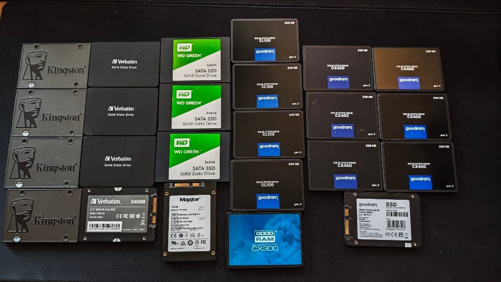Verschillende 2.5" SSD sata schijven ( samen of apart ), Computers en Software, Harde schijven, Gebruikt, Ophalen of Verzenden